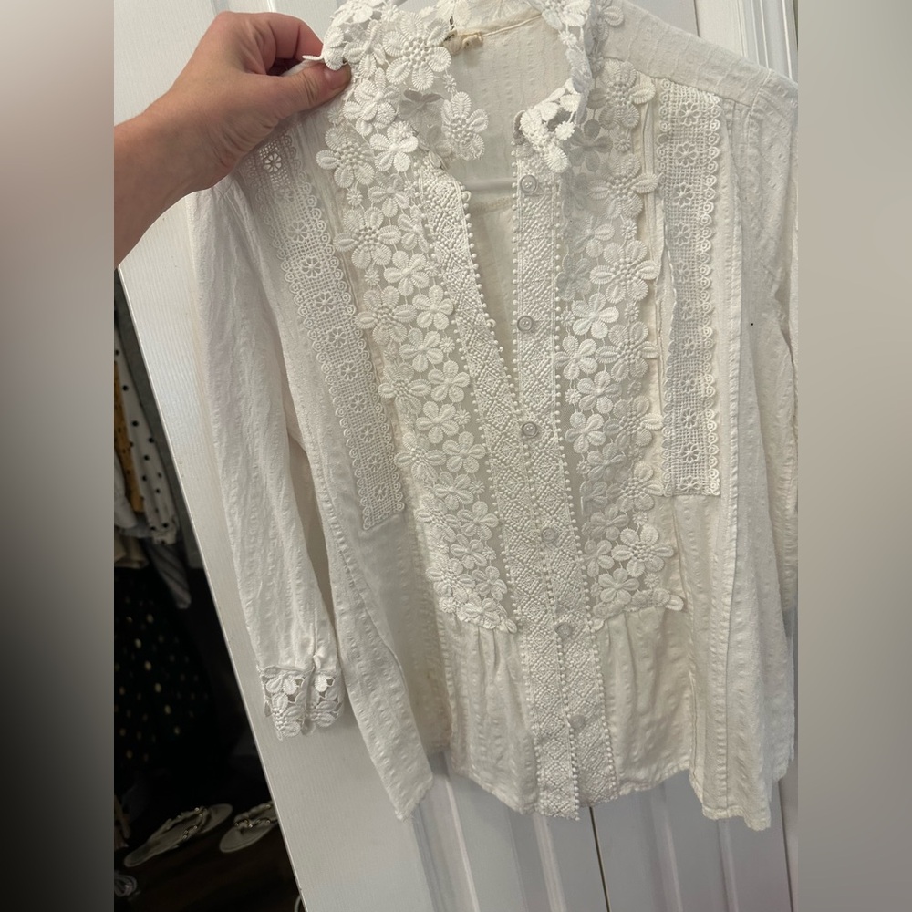 COPY - POL White Lace Embellished Long Sleeve Blouse